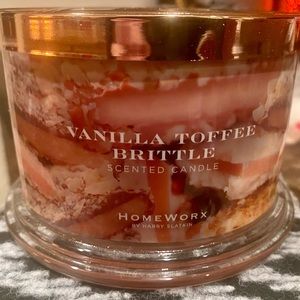 “VANILLA TOFFEE BRITTLE” HOMEWORX BY HARRY SLATKIN 4 WICK CANDLE BRAND NEW!